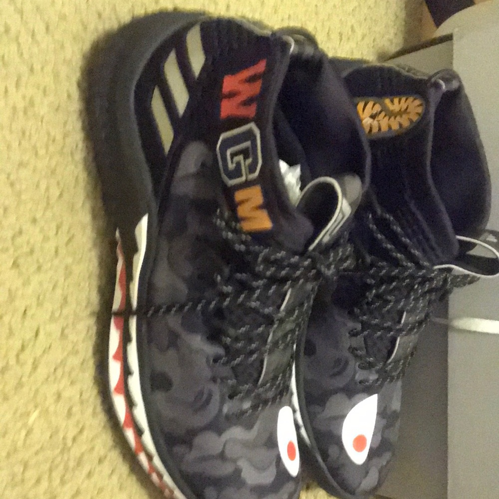 Addis dame 4 a bathing ape